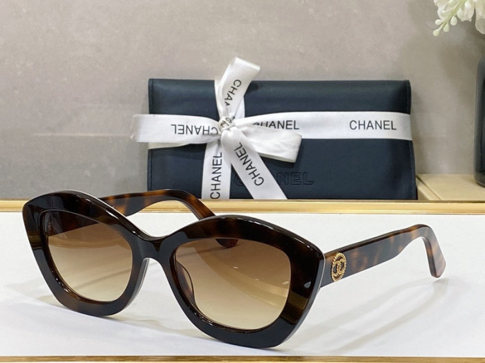 CHNL Sunglasses AAAA-259