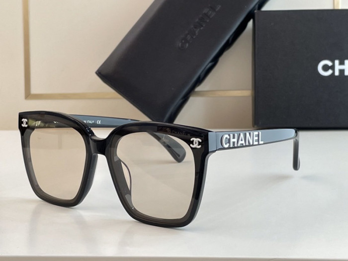 CHNL Sunglasses AAAA-1269