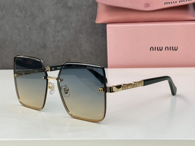 Miu Miu Sunglasses AAAA-208