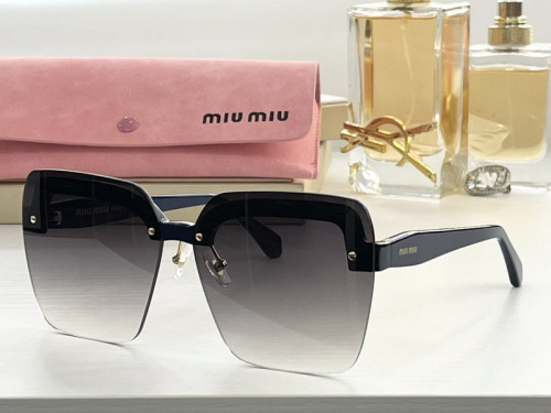 Miu Miu Sunglasses AAAA-121