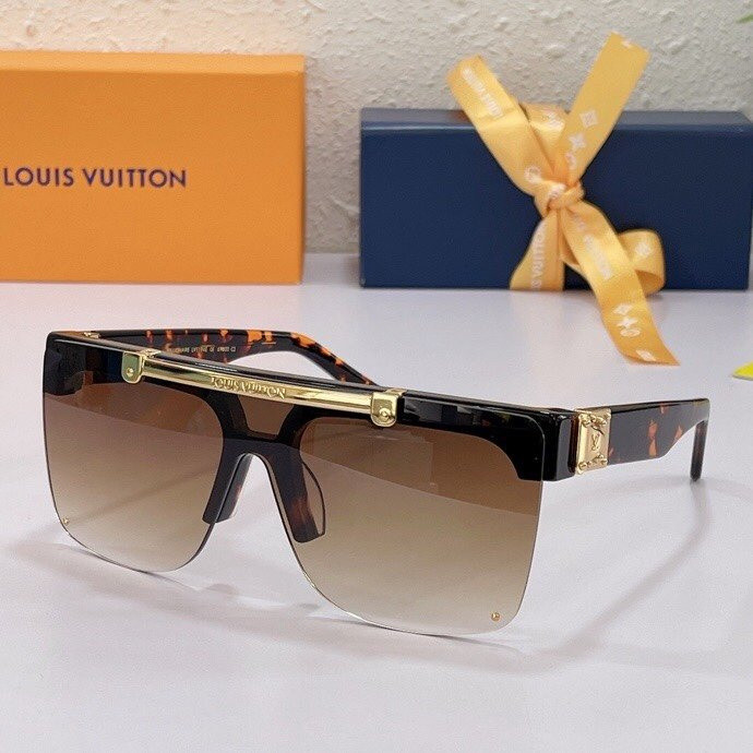 LV Sunglasses AAAA-310
