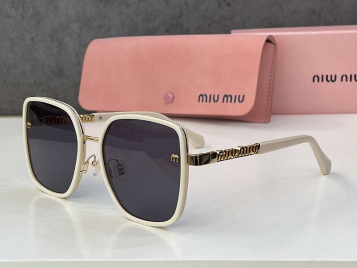 Miu Miu Sunglasses AAAA-205