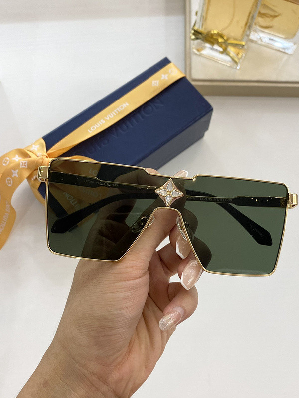 LV Sunglasses AAAA-1021