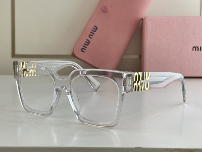 Miu Miu Sunglasses AAAA-026