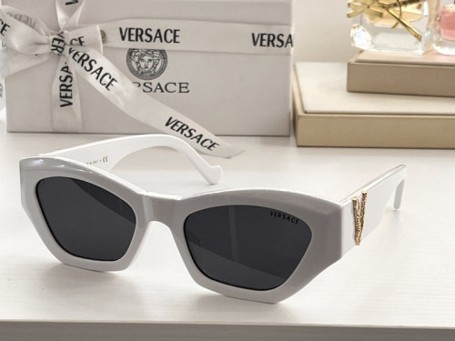 Versace Sunglasses AAAA-1024