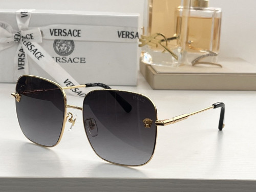 Versace Sunglasses AAAA-308