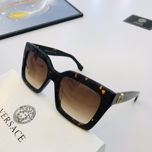 Versace Sunglasses AAAA-910