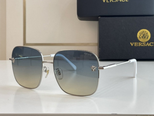 Versace Sunglasses AAAA-315