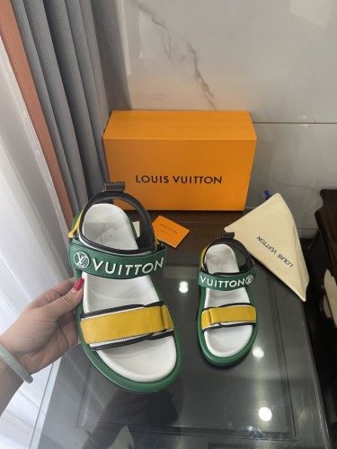 LV women Sandals 1：1 Quality-490
