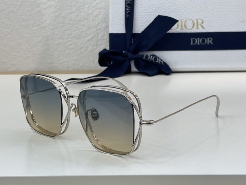 Dior Sunglasses AAAA-932