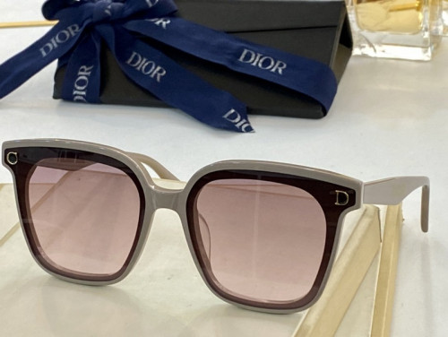 Dior Sunglasses AAAA-614
