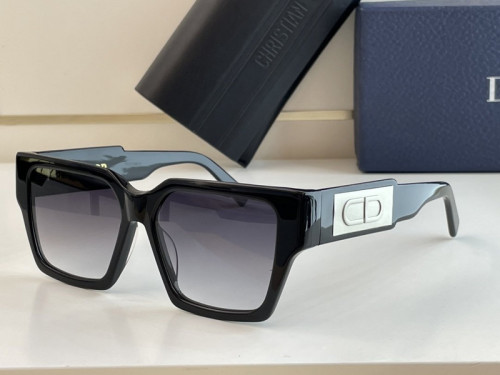 Dior Sunglasses AAAA-943