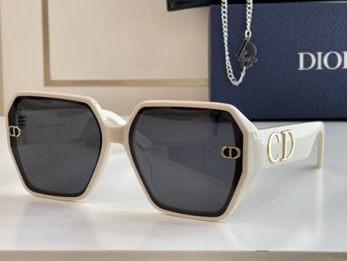 Dior Sunglasses AAAA-462