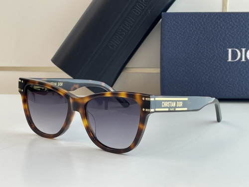 Dior Sunglasses AAAA-186