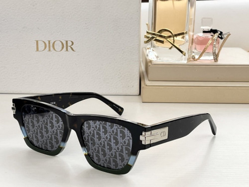 Dior Sunglasses AAAA-117