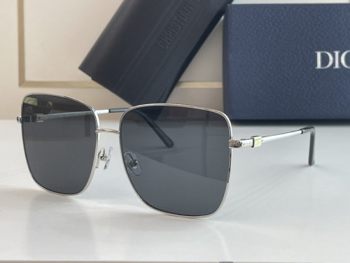 Dior Sunglasses AAAA-452