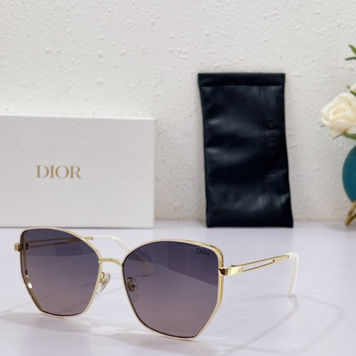 Dior Sunglasses AAAA-1024
