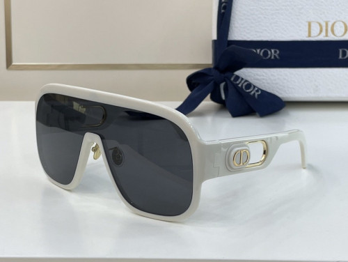 Dior Sunglasses AAAA-710