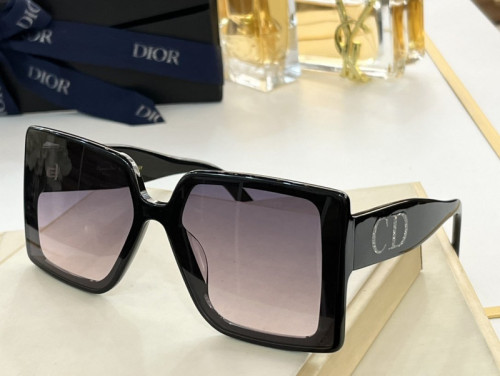 Dior Sunglasses AAAA-981