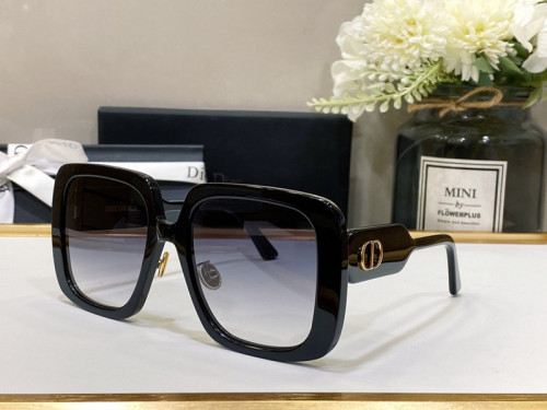 Dior Sunglasses AAAA-130