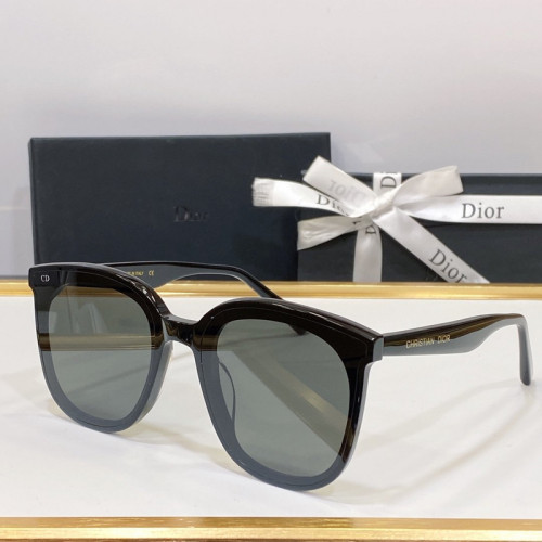 Dior Sunglasses AAAA-596