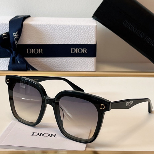 Dior Sunglasses AAAA-1040