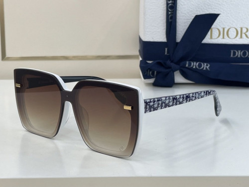 Dior Sunglasses AAAA-833