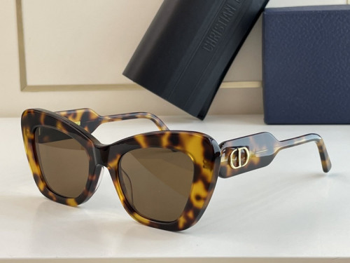 Dior Sunglasses AAAA-1066
