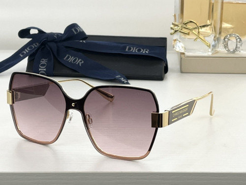 Dior Sunglasses AAAA-529