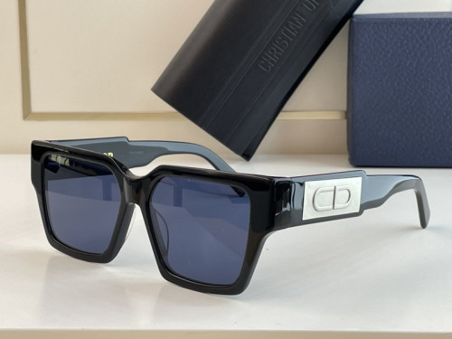 Dior Sunglasses AAAA-942