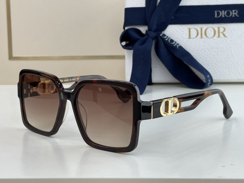 Dior Sunglasses AAAA-1050