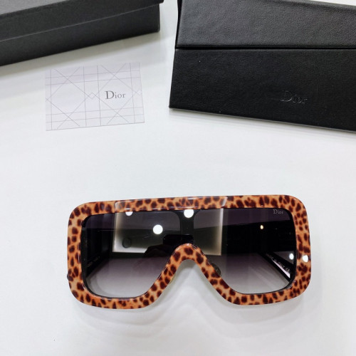 Dior Sunglasses AAAA-987