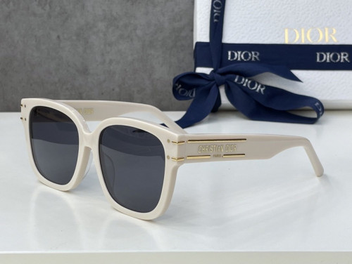 Dior Sunglasses AAAA-848