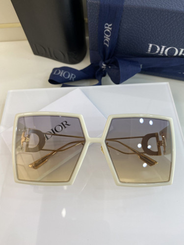 Dior Sunglasses AAAA-384
