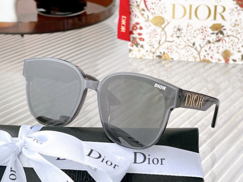 Dior Sunglasses AAAA-1002