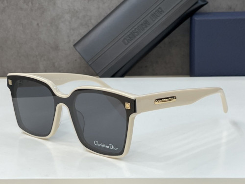 Dior Sunglasses AAAA-799