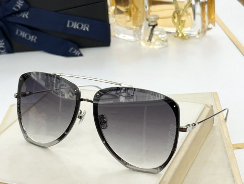 Dior Sunglasses AAAA-962