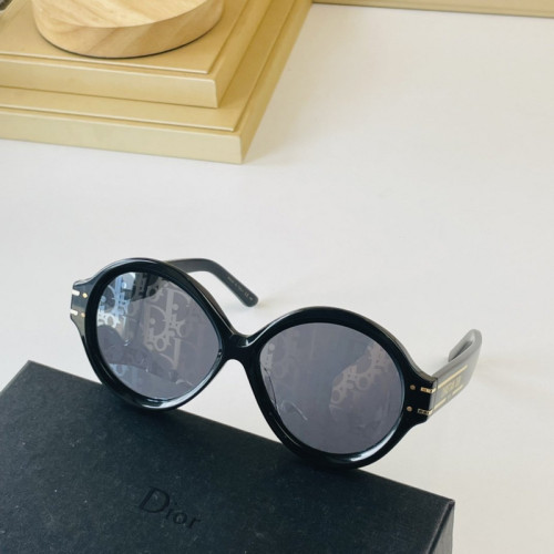 Dior Sunglasses AAAA-777
