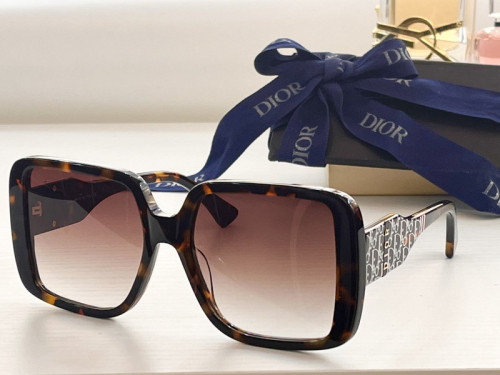 Dior Sunglasses AAAA-471