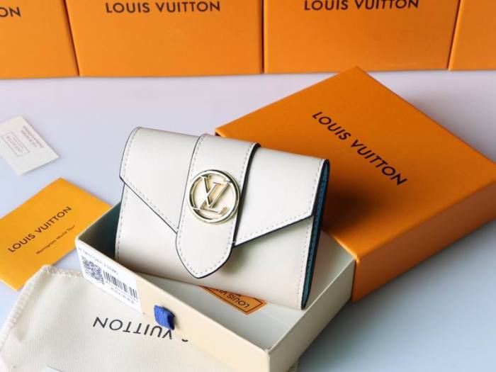 Super Perfect LV Wallet-135