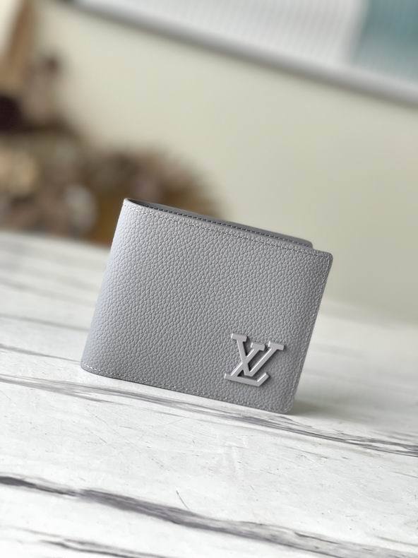 Super Perfect LV Wallet-391