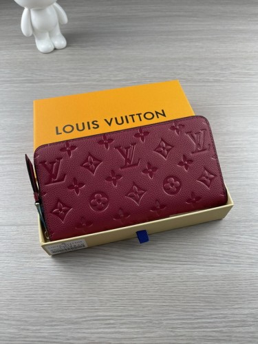 Super Perfect LV Wallet-245