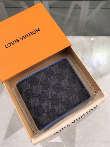 Super Perfect LV Wallet-375