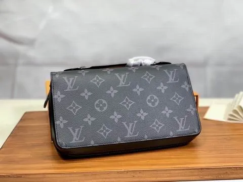 Super Perfect LV Wallet-491
