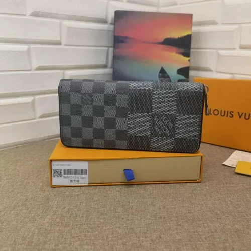 Super Perfect LV Wallet-265