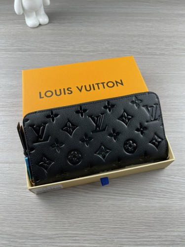 Super Perfect LV Wallet-248