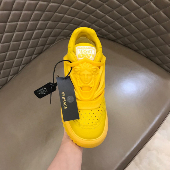 Versace Men Shoes 1：1 Quality-704