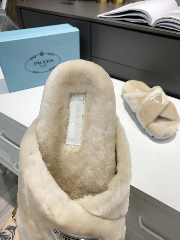 Prada women shoes 1：1 quality-385