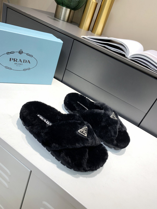 Prada women shoes 1：1 quality-386