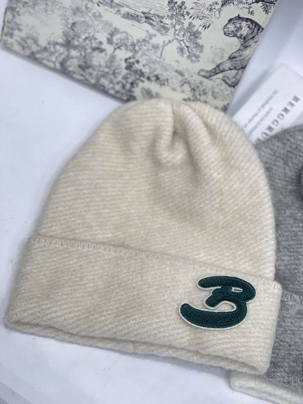 B Beanies-001